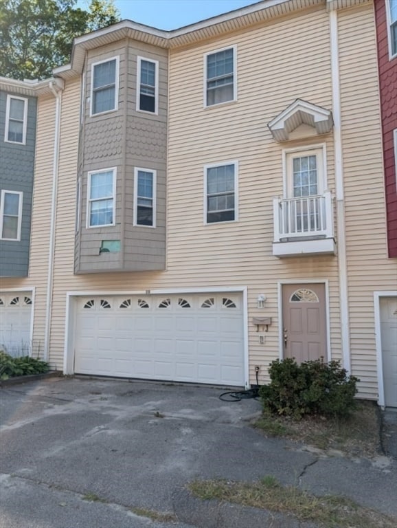 10 Beverly Cove in Worcester, MA - Building Photo - Building Photo