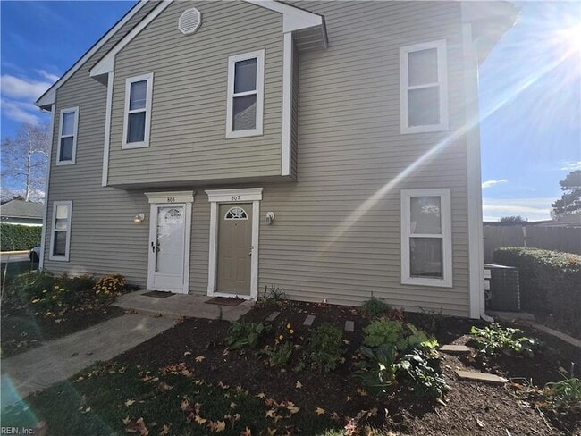 property at 807 Zircon Ct