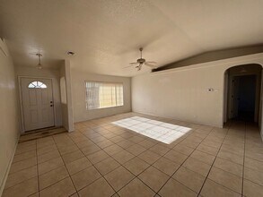 2835 Jasper Dr in Lake Havasu City, AZ - Building Photo - Building Photo