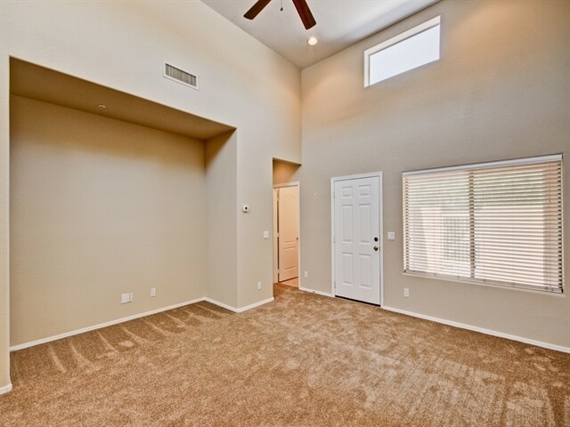 8940 W Olive Ave in Peoria, AZ - Building Photo - Building Photo