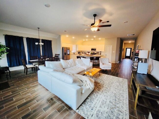 property at 23838 Via Leoni Dr