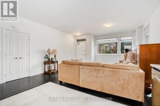 129 Smirle Ave in Ottawa, ON - Building Photo - Building Photo