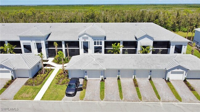 property at 14231 Heritage Landing Blvd