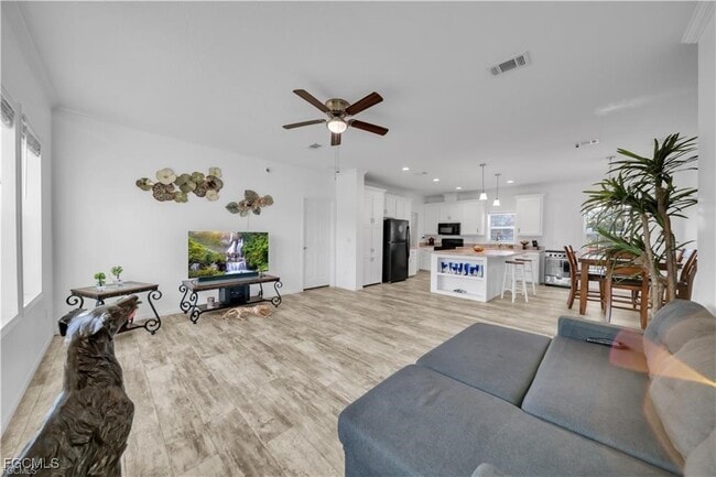 property at 7824 8th Pl