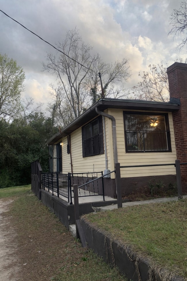 661 Coleman Ln in Macon, GA - Building Photo - Building Photo