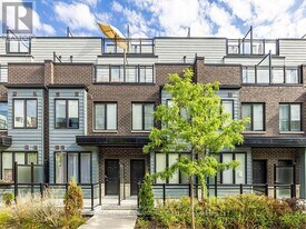 1150 Stroud Ln in Mississauga, ON - Building Photo