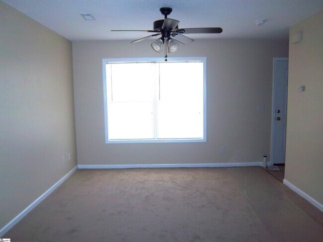 232 Springfield Cir in Easley, SC - Building Photo - Building Photo