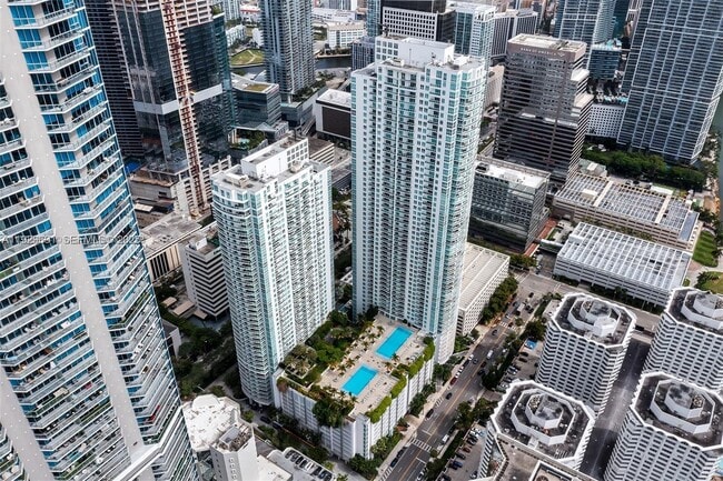property at 951 Brickell Ave