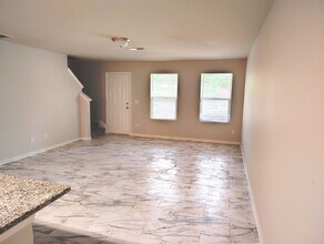 2529 Wood Bend Ln in Riverdale, GA - Building Photo - Building Photo