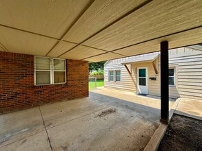 225 E 5th St in Edmond, OK - Building Photo - Building Photo