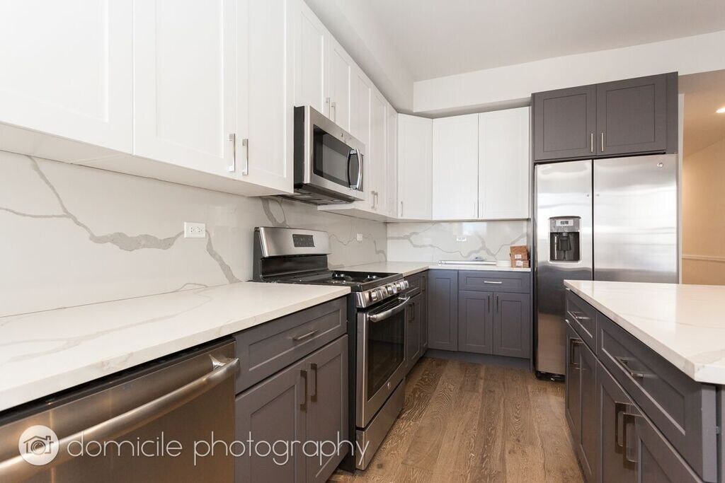2535-2537 N California Ave, Unit 2 in Chicago, IL - Building Photo