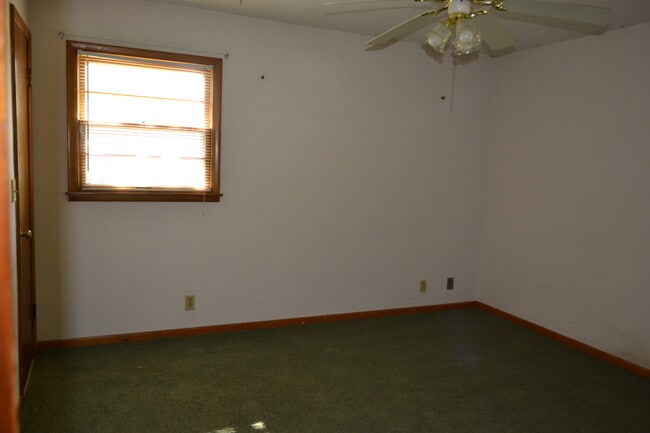3302 Barton Ave NW in Huntsville, AL - Building Photo - Building Photo