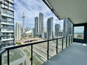 480-1480 Front St W in Toronto, ON - Building Photo - Building Photo