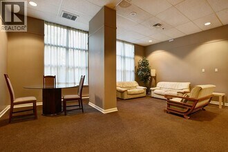 1111 Haro St in Vancouver, BC - Building Photo - Building Photo