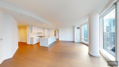 400 W 61st St in New York, NY - Building Photo - Building Photo