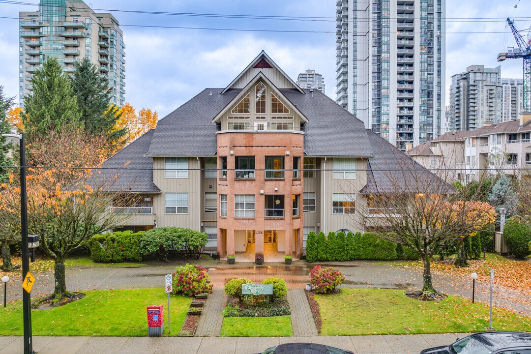 Emerald Court in Coquitlam, BC - Building Photo