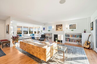 903 Lakeside Ave S in Seattle, WA - Building Photo - Building Photo