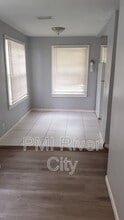 2057 Brackland St in Jacksonville, FL - Building Photo - Building Photo
