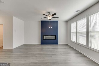 198 Blue Dragon Dr in Jefferson, GA - Building Photo - Building Photo