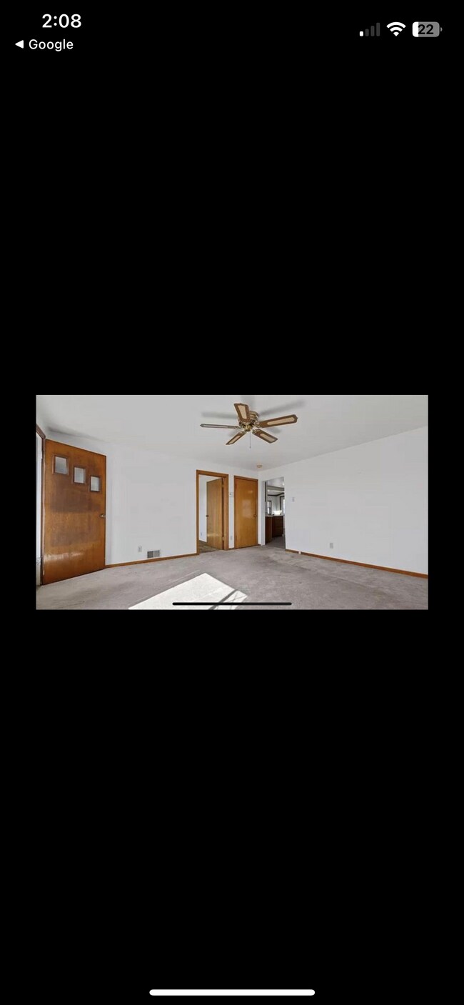 60 Herbst Rd in Coraopolis, PA - Building Photo - Building Photo