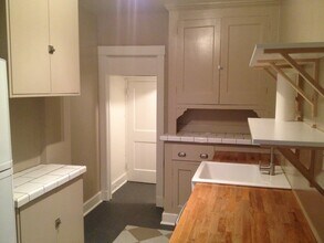 5905 Stanton Ave in Pittsburgh, PA - Foto de edificio - Building Photo