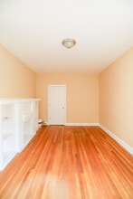 4730 N Spaulding Ave, Unit #2W in Chicago, IL - Foto de edificio - Building Photo