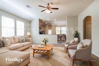 26 Rd 5102F, Unit 212 in Cleveland, TX - Building Photo - Building Photo