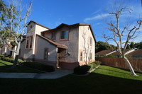 Dorothy Street Manor in Chula Vista, CA - Foto de edificio - Building Photo