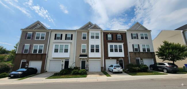 property at 1104 Frontline Dr