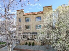 1050 N Pearl St in Denver, CO - Building Photo