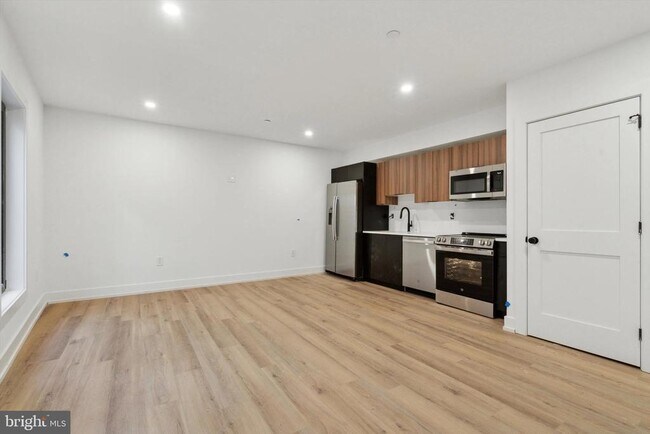 808 N 3rd St in Philadelphia, PA - Building Photo - Building Photo