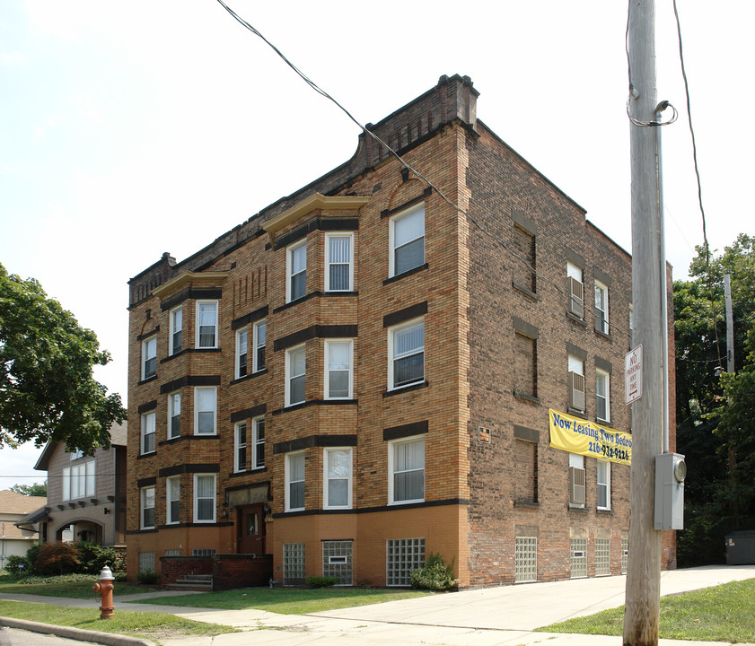 5612 Linwood Ave in Cleveland, OH - Building Photo