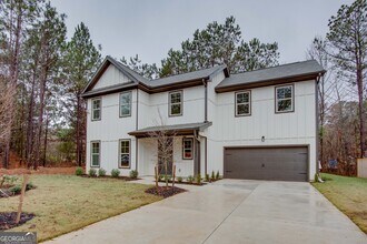 3342 Landings S Dr SW in Atlanta, GA - Building Photo - Building Photo