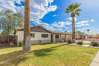 6907 E Portland St in Scottsdale, AZ - Building Photo - Building Photo