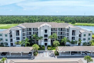 17704 Gawthrop Dr in Bradenton, FL - Building Photo