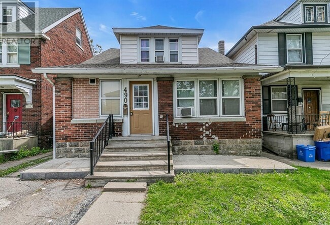 property at 490 Campbell Ave