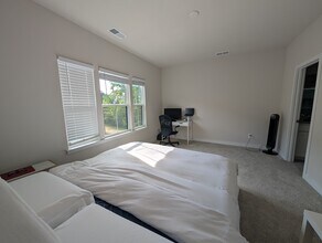 460 Spearfield Ln in Charlotte, NC - Building Photo - Building Photo