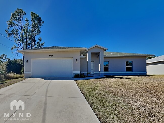 property at 7423 W Cameo Cir