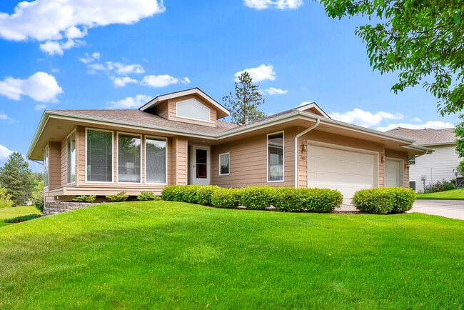 property at 4605 E Birkdale Ln