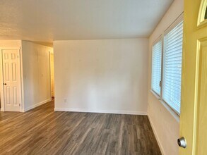 1333 Clover Loop SE in Olympia, WA - Building Photo - Building Photo