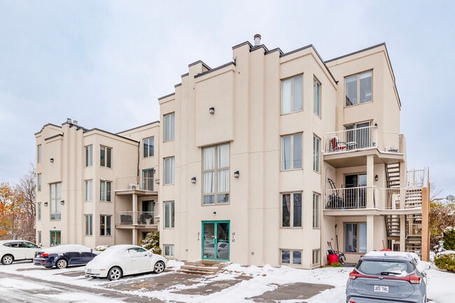 500 22E Av in L'Île-Perrot, QC - Building Photo - Primary Photo