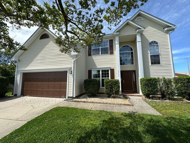 6407 Sheffield Ct N in Suffolk, VA - Building Photo