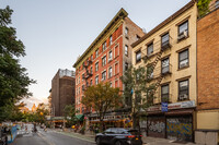 37A Bedford Street in New York, NY - Foto de edificio - Building Photo