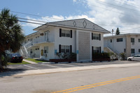 1850 S Treasure Dr in North Bay Village, FL - Foto de edificio - Building Photo