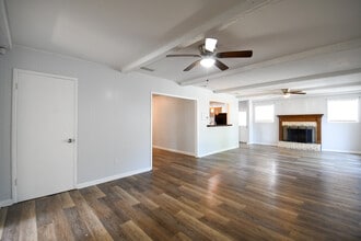 3534 Huntlee Dr in New Orleans, LA - Building Photo - Building Photo