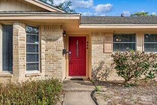 954 Chamboard Ln in Houston, TX - Building Photo