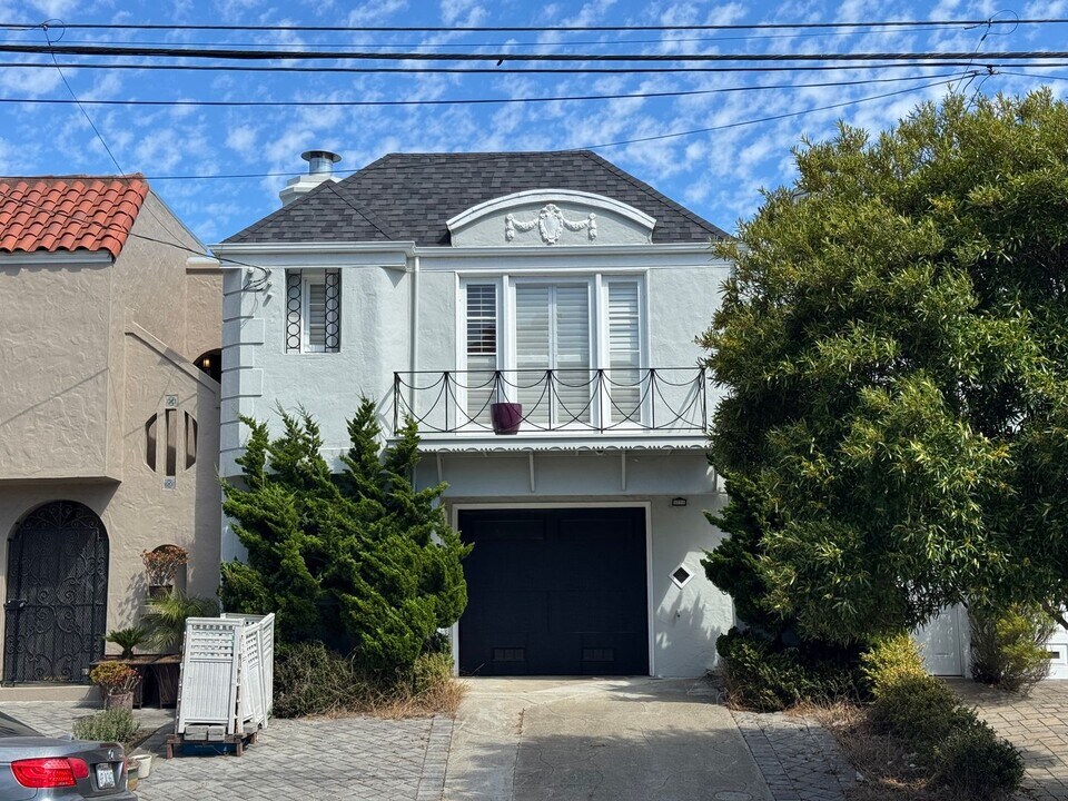 2770 36th Ave in San Francisco, CA - Building Photo