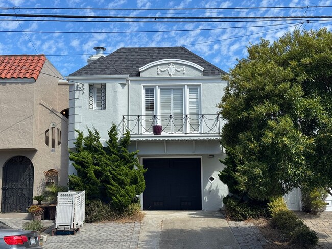 property at 2770 36th Ave