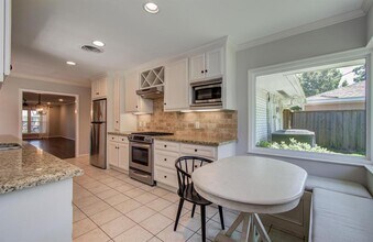 3415 Deal St in Houston, TX - Building Photo - Building Photo