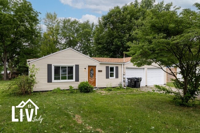 property at 1050 Janet Dr